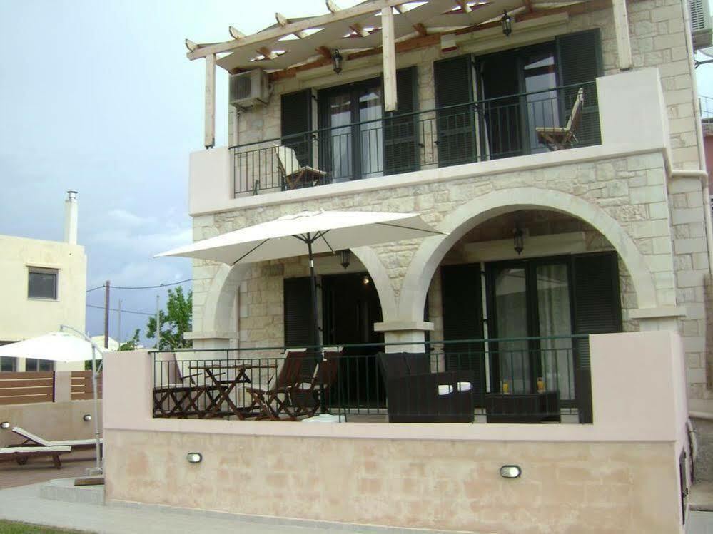 Villa Constancia Stalós Buitenkant foto